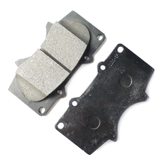 Kothsparts Ceramic Front Brake Pad Fits for Toyota Land Cruiser Fortuner Hilux 4x4 2012-2016 OEM: 04465-YZZQ7
